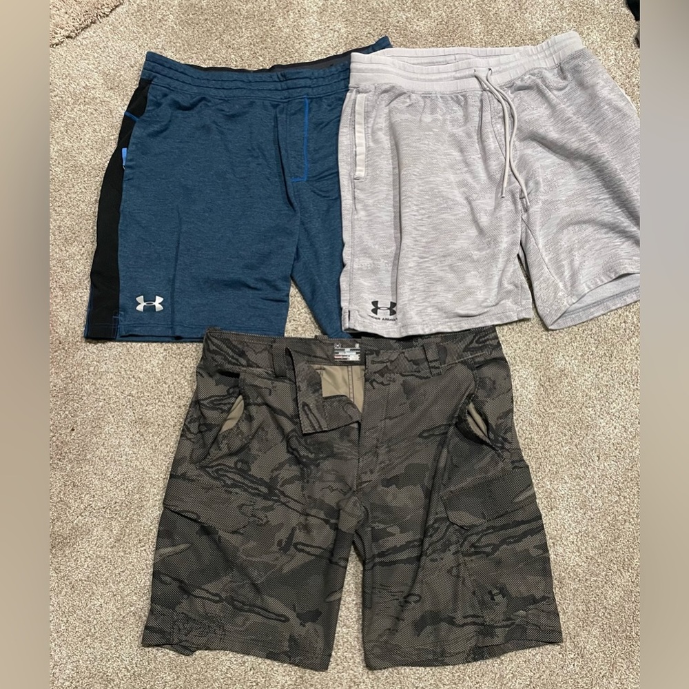 3 pair men’s under Armour shorts XXL size 40